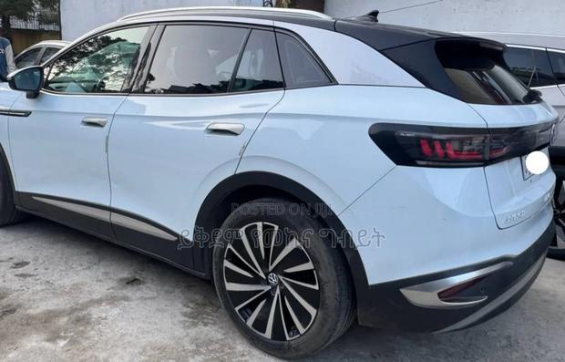 Volkswagen ID.4 Crozz 77 kWh AWD 2022 White