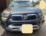 Toyota Hilux 2021 Gold for sale