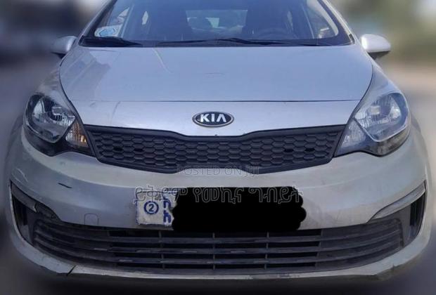 Kia Rio 2017 Silver