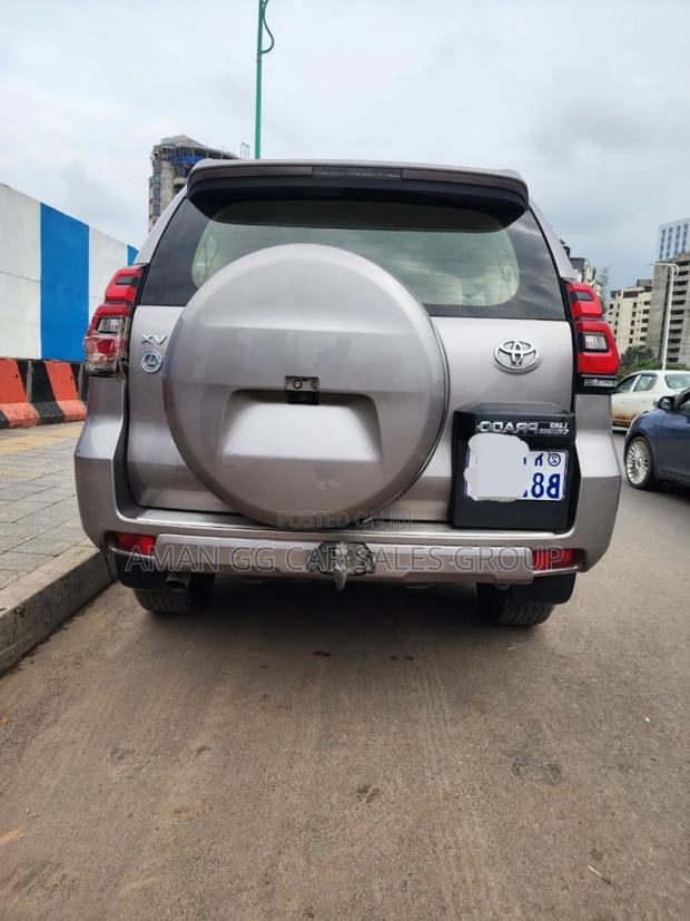 Toyota Land Cruiser 2020 Gray