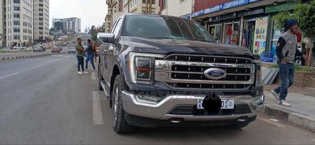 Ford F-150 2022 Black