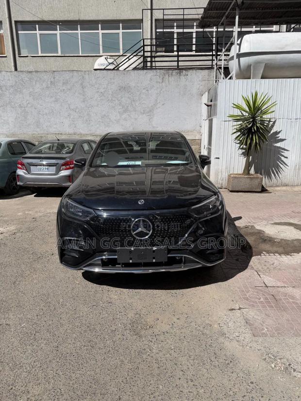 New Mercedes-Benz EQE 2024 Black