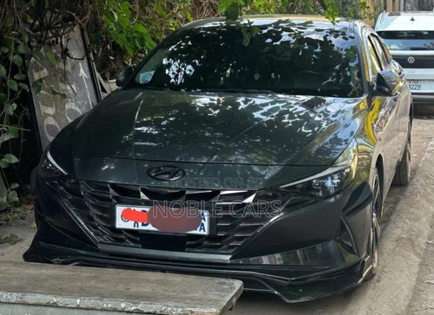 Hyundai Avante 2022 Gray