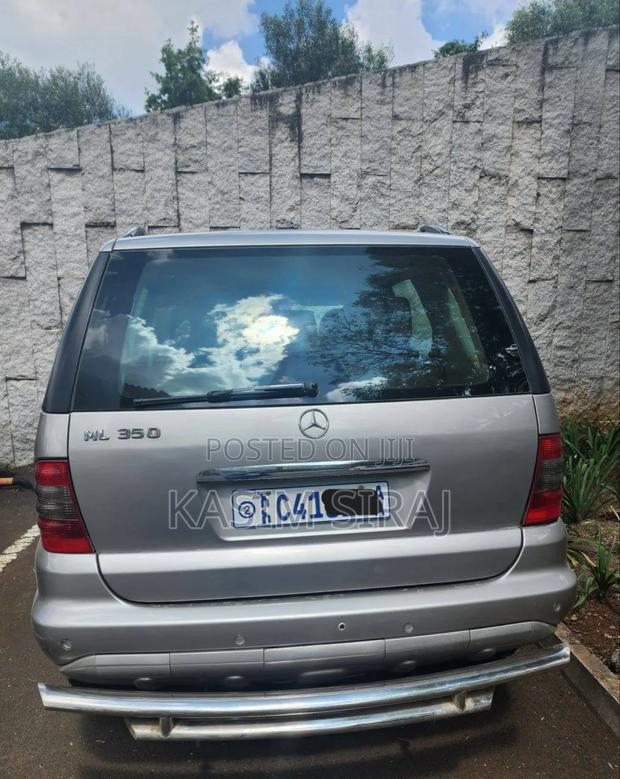 Mercedes-Benz M Class ML 350 AWD 4Matic (3.5L V6 7A) 2006 Blue