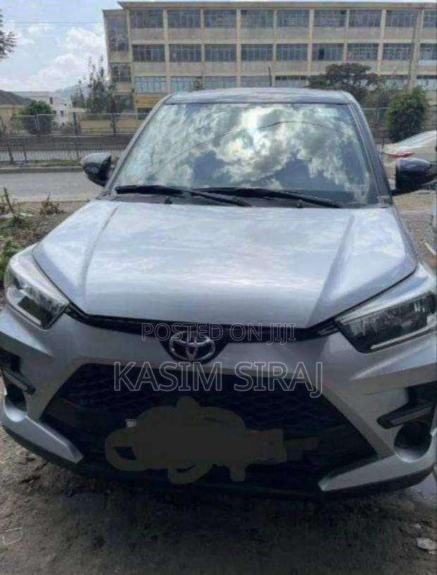 Toyota Raize 1.0 AWD 2022 Silver