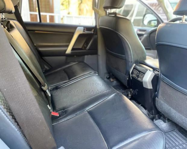 Toyota Land Cruiser Prado 2013 Beige