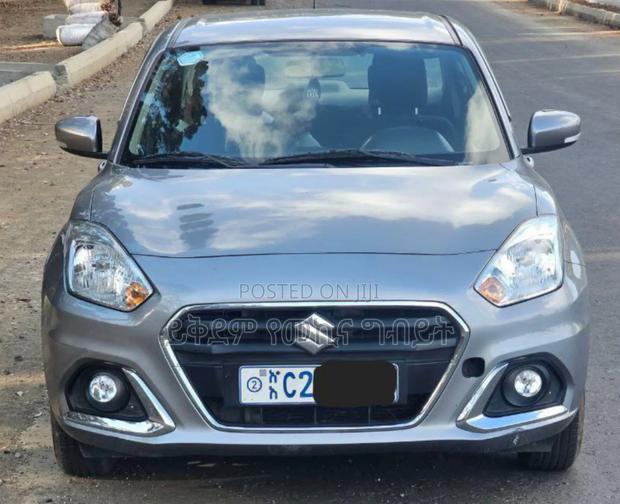 Suzuki Dzire 2022 Silver