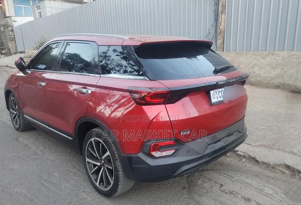 Bestune T77 1.2 FWD 2021 Red