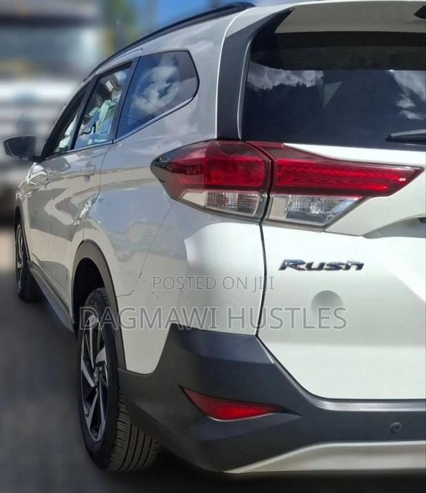 Toyota Rush 2023 White
