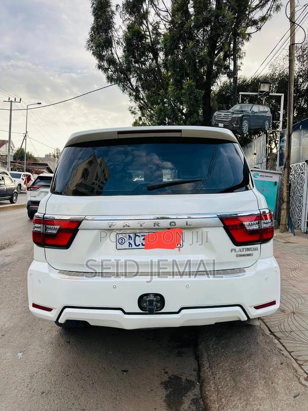 Nissan Patrol 2016 White