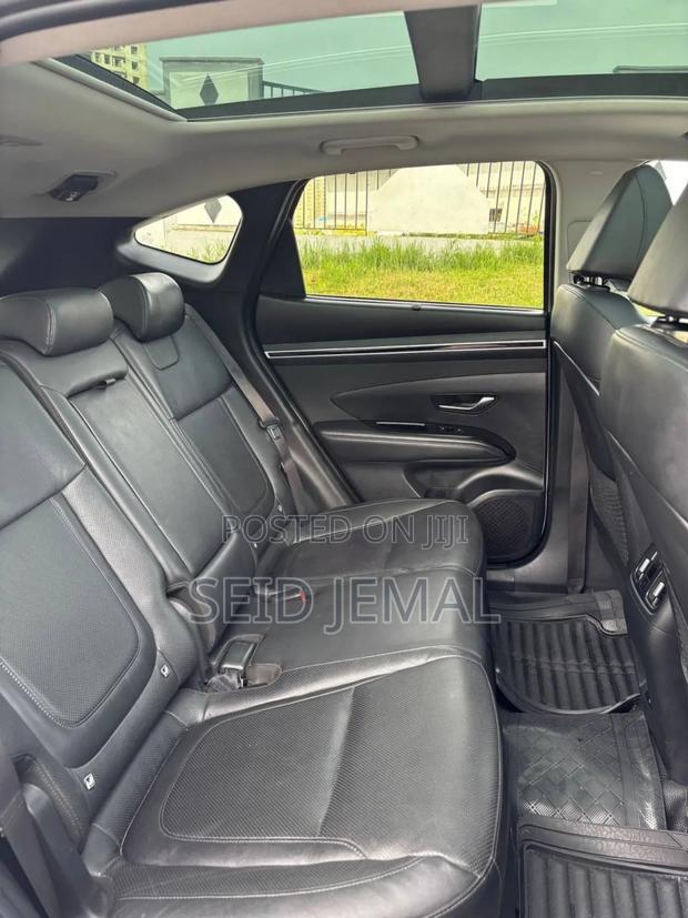 Hyundai Tucson 2021 White