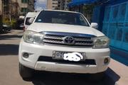Toyota Fortuner 2.7 RWD 2012 White for sale
