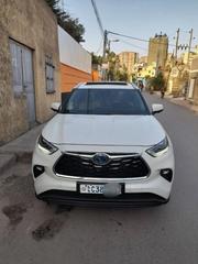 Toyota Highlander Hybrid 2023 White for sale