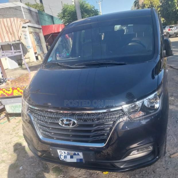 Hyundai Starex 2020 Gray