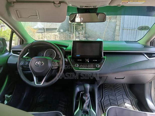 Toyota Corolla LE 2022 Brown