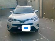 Toyota RAV4 2018 Ivory for sale