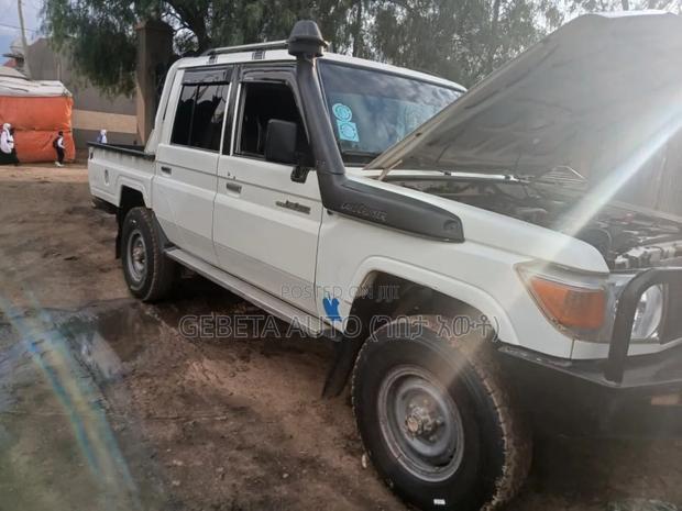 Toyota Land Cruiser 2018