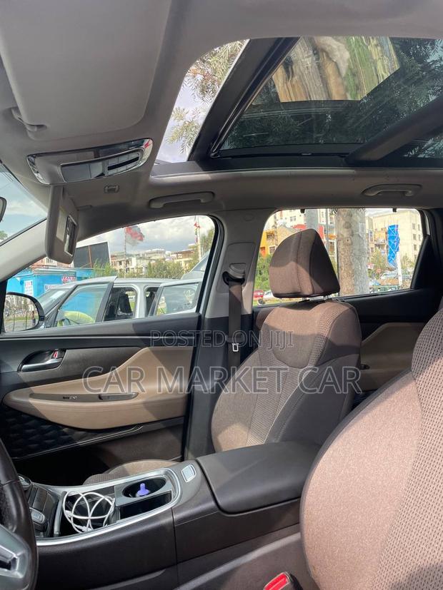Hyundai Santa Fe Limited 2021 White