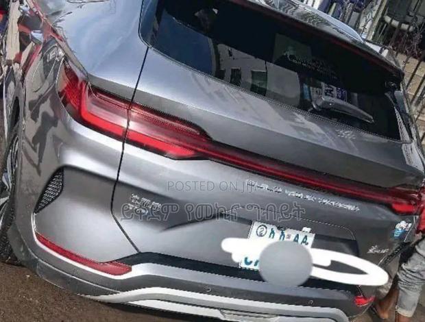 BYD Song Plus DM-i 2023 Gray