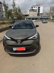 Toyota C-HR 2022 Gray for sale