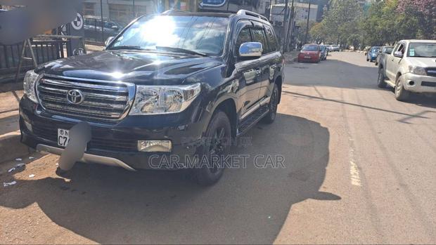 Toyota Land Cruiser 4.5 V8 TD GX-R 2010 Black