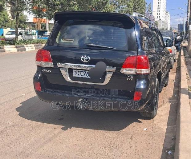 Toyota Land Cruiser 4.5 V8 TD GX-R 2010 Black
