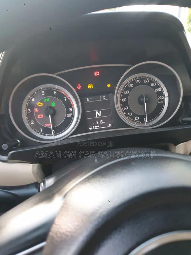 Toyota RAV4 2019 Green