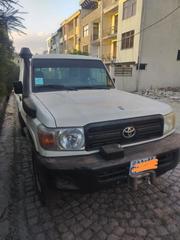 Toyota Land Cruiser 2011 White for sale