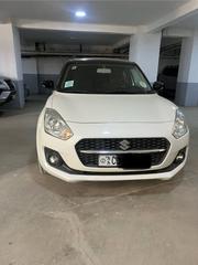 Suzuki Swift 2022 White for sale