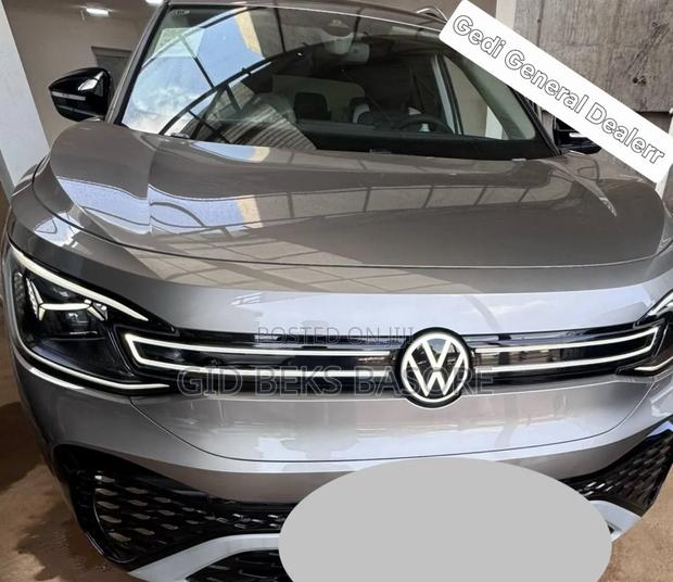Volkswagen ID.6 2024 Gold