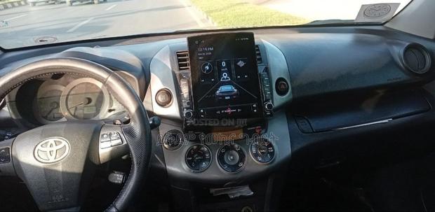 Toyota RAV4 2010 Gray