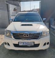Toyota Hilux 2013 Off white for sale