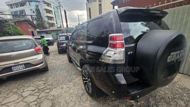 Toyota Land Cruiser 4.7 VX-R 2011 Black