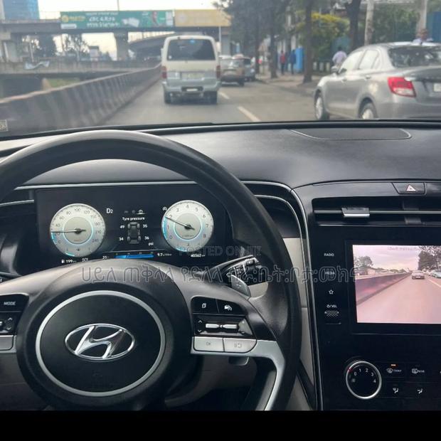 Hyundai Tucson 2021 Green