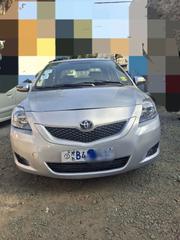 Toyota Yaris 2011 Silver for sale