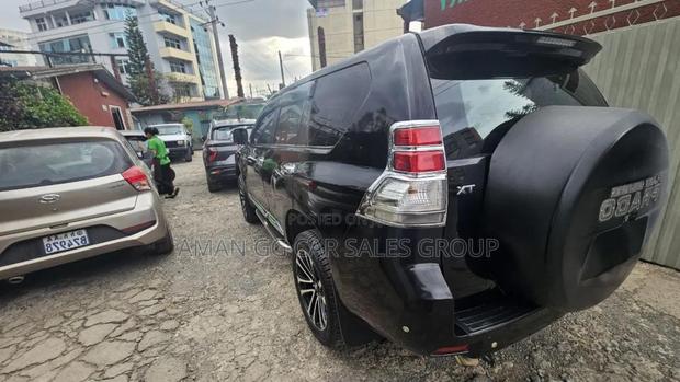 Toyota Land Cruiser 4.7 VX-R 2011 Black