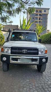 Toyota Land Cruiser 2014 White for sale
