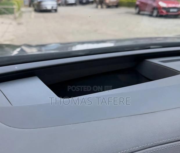 Volkswagen ID.6 2022