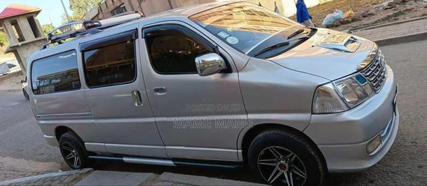 Toyota HiAce 2008 Silver