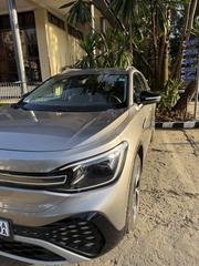 Volkswagen ID.6 2024 Gold for sale