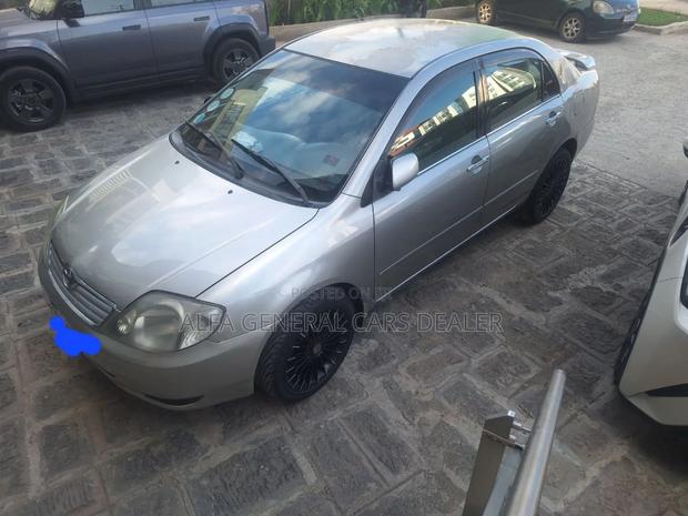 Toyota Corolla 2003 Gray
