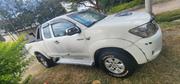 Toyota Hilux 2010 White for sale