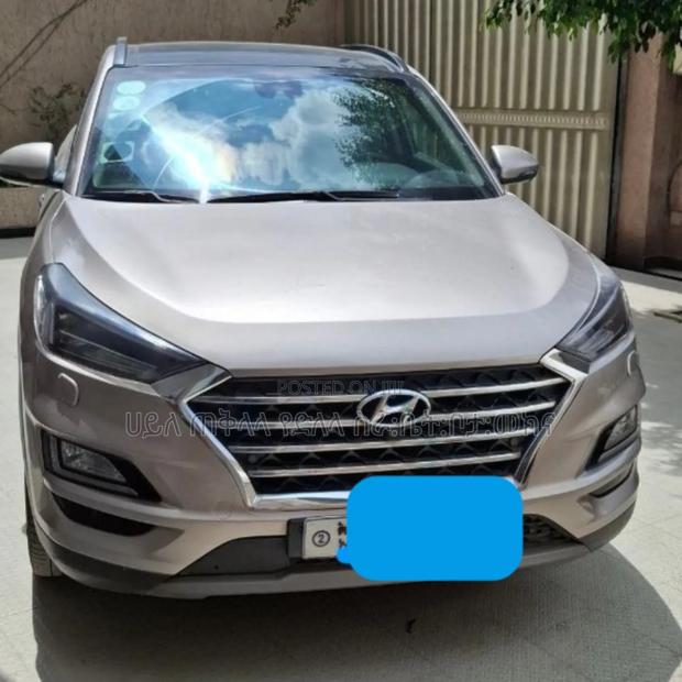 Hyundai Tucson 2020 Pink