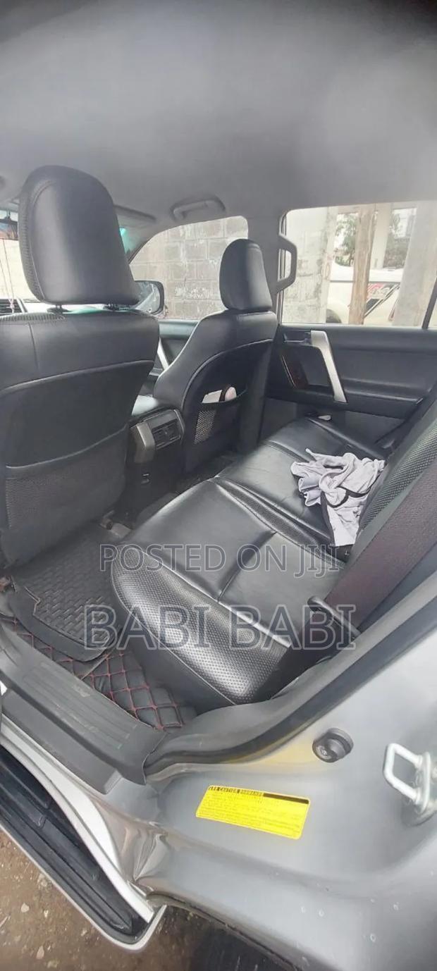 Toyota Land Cruiser Prado 2013 Silver