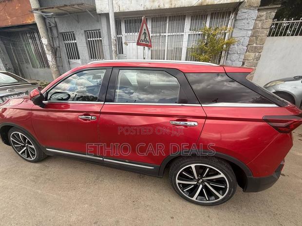 Bestune T77 1.2 FWD 2022 Red