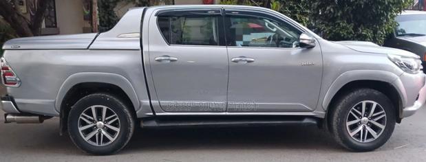 Toyota Hilux Revo Double Cab Deisel 2.4 AWD 2017 Silver