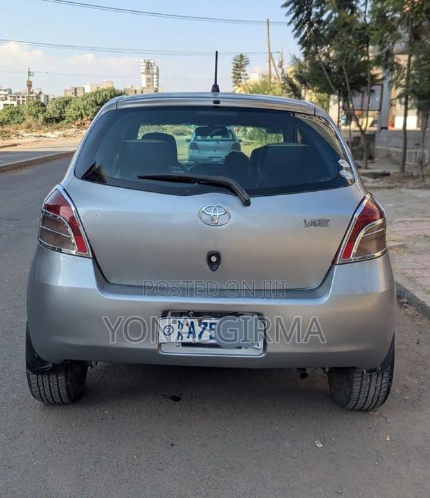 Toyota Yaris 2008 Silver