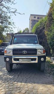 Toyota Land Cruiser 2014 White for sale