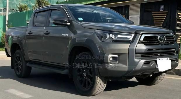 Toyota Hilux 2024