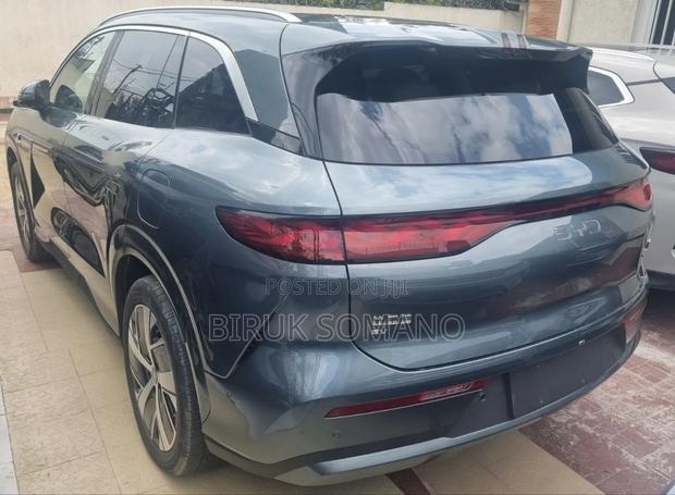 New BYD Tang EV 2025